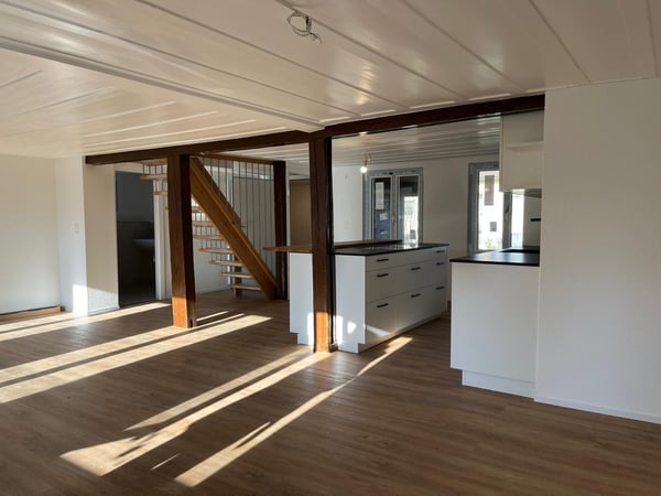 Charmante 4.5-Zimmer-Maisonette-Wohnung in historischem Gebäude 2