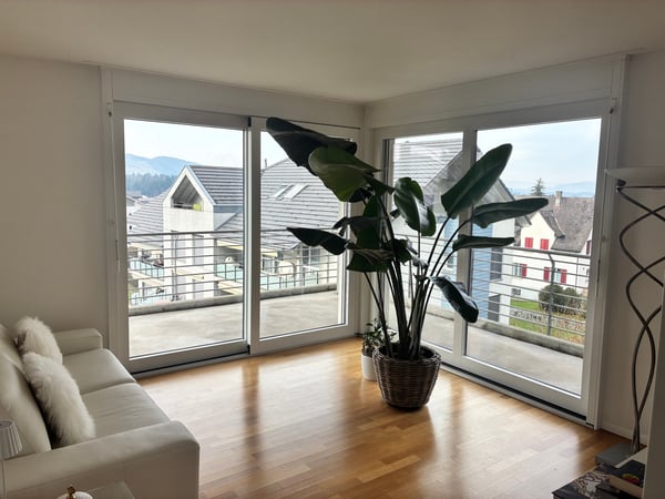 Traumhafte 5-Zimmer-Duplex-Wohnung mit Aussicht in Würenlingen 6