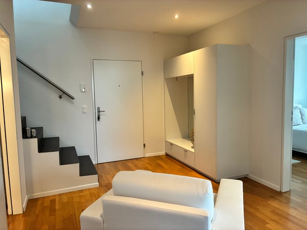 Traumhafte 5-Zimmer-Duplex-Wohnung mit Aussicht in Würenlingen 10