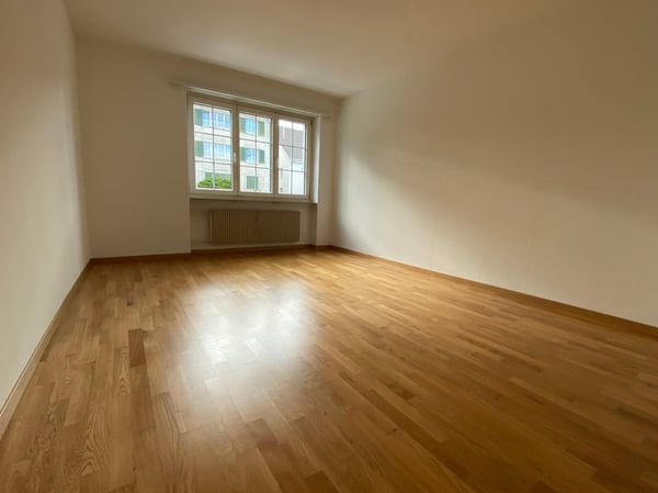 Wohnung mit Gartensitzplatz im Herzen von Therwil 6