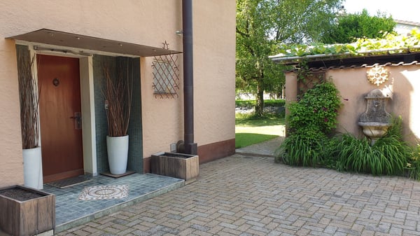 Attrayante villa mitoyenne de 4,5 pièces 8
