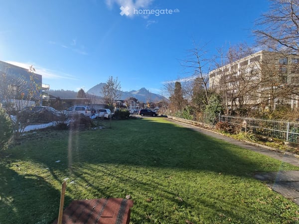 Charmante 3.5 Zimmer-Wohnung in Spiez 13