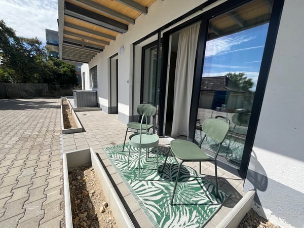 Brand New 2.5-Room Apartment in Neuchâtel – Modern Living with Terrace 5