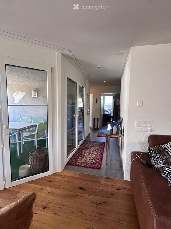 3.5-Zimmerwohnung mit Balkon und Garagenparkplatz 8