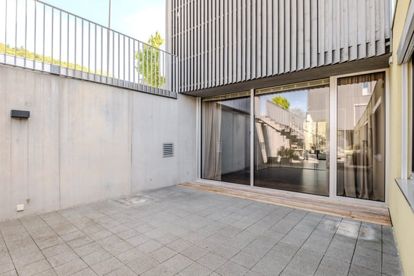 Magnifique appartement de 6.5 pièces avec vue à Aran 11