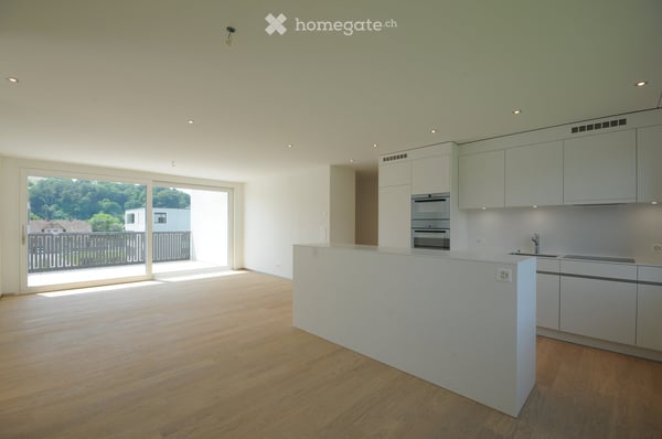 Moderne 4.5-Zimmerwohnung im 2. OG zu vermieten 3