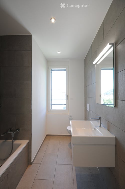 Moderne 4.5-Zimmerwohnung im 2. OG zu vermieten 5