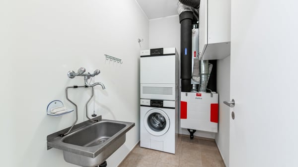 Moderne 4.5-Zimmer-Wohnung mit Blick auf den Pilatus in Kastanienbaum 16