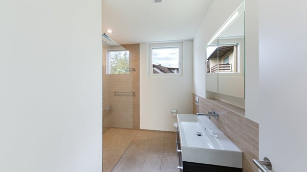 Moderne 4.5-Zimmer-Wohnung mit Blick auf den Pilatus in Kastanienbaum 14