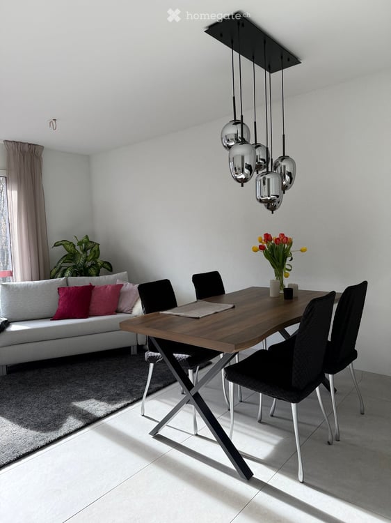 Moderne 3.5-Zimmer-Wohnung mit Balkon in Affoltern am Albis – sofort verfügbar! 4