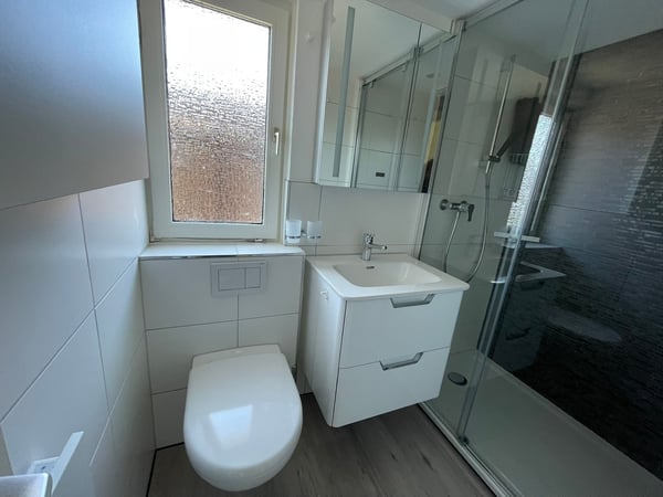 Charmantes 2-Zimmer-Chalet in Ricken SG – Idyllisches Wohnen mit Panoramablick 11