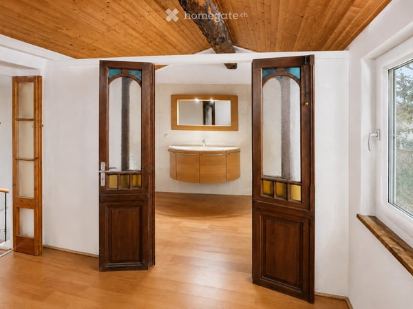 Casa singola storica con giardino a Coldrerio 16