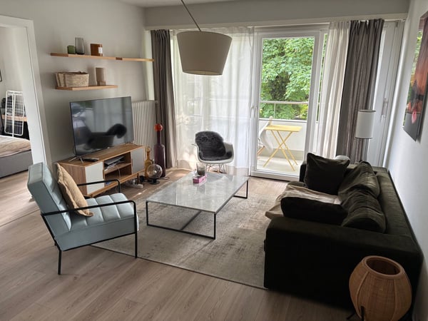Moderne et lumineux 3,5 pièces meublé, avec balcons, à Pully 2