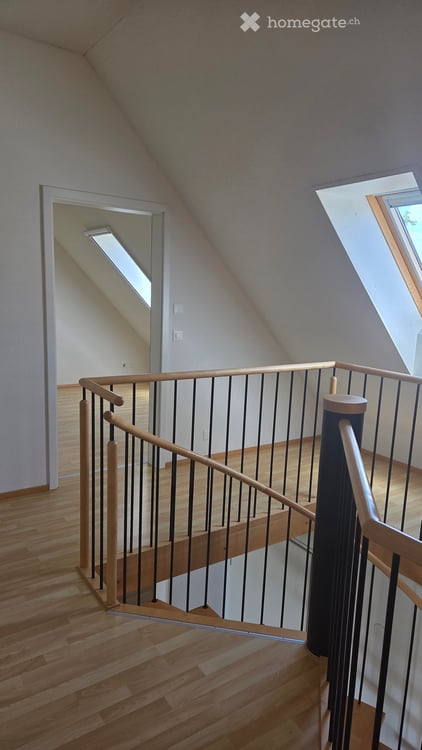 Grosszügige 6.5-Zimmer Wohnung an ruhiger Lage in Maschwanden 7