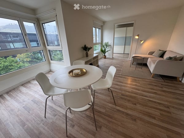 Fully furnished & equipped 2.5-room apartment in central Zug (long term) 1