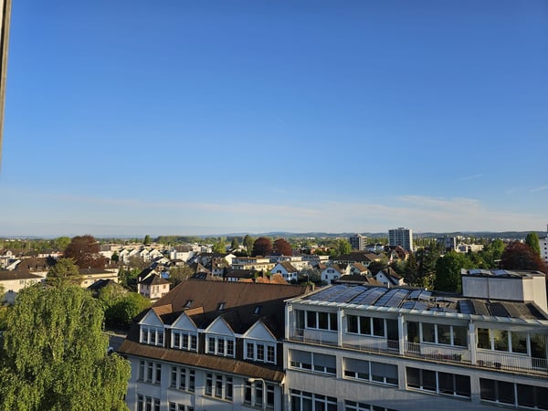 3.5 Zimmer Wohnung im 4. Obergeschoss mit schöner Aussicht Richtung Bodensee ostseitig (Morgensonne) 8