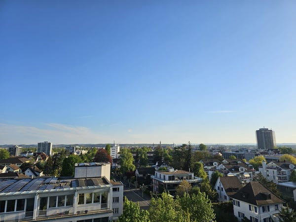 3.5 Zimmer Wohnung im 4. Obergeschoss mit schöner Aussicht Richtung Bodensee ostseitig (Morgensonne) 9