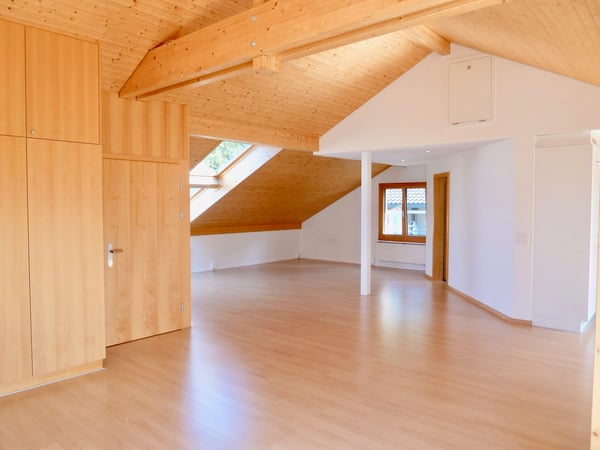 lichtdurchflutete Dachwohnung / Loft ca. 93 m2 im 3. OG mit Aussichtsbalkon 6