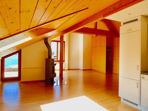 lichtdurchflutete Dachwohnung / Loft ca. 93 m2 im 3. OG mit Aussichtsbalkon 5