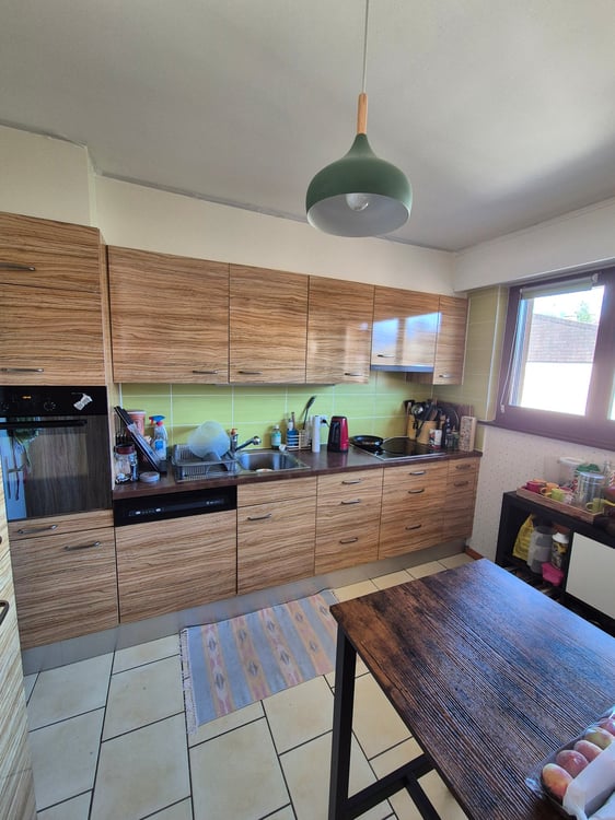 Charmant appartement de 4.5 pièces avec balcon d'angle à La Tour-de-Peilz 3