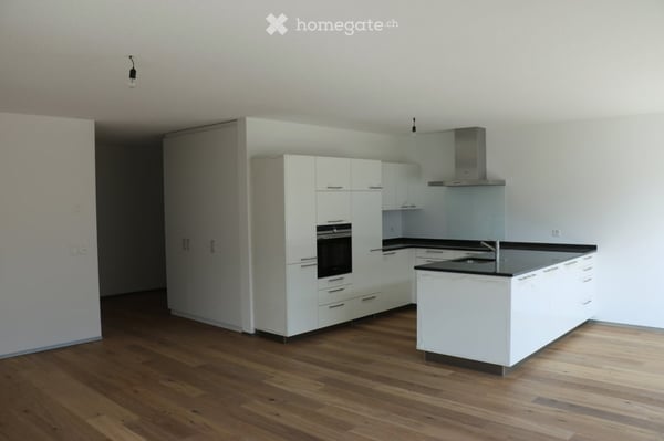 5.5-Zimmer-Wohnung im Eigentumsstandard an ruhiger, sonniger Lage in Salgesch 2