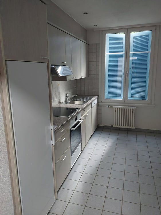 Charmante 5-Zimmer-Altbauwohnung in Niederglatt SG – sofort verfügbar 5