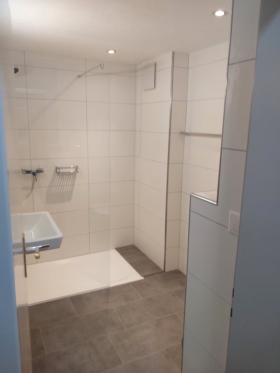 Charmante 5-Zimmer-Altbauwohnung in Niederglatt SG – sofort verfügbar 4