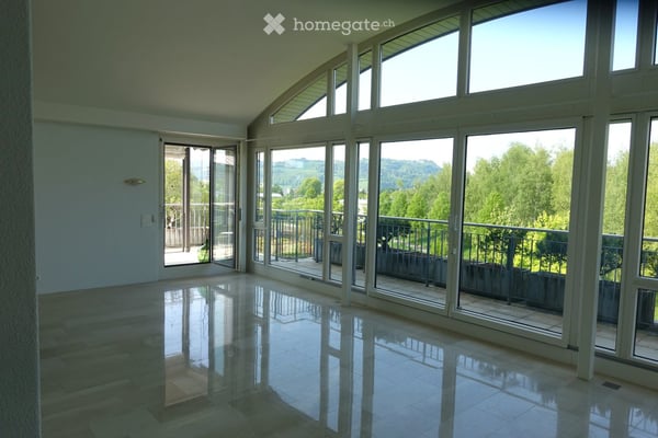 Aussergewöhnliche 4.5 Zimmer-Attikawohnung in Berner Parkanlage mit separatem Studio 2