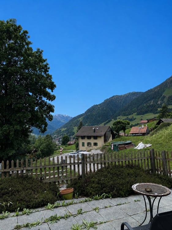 7-Zimmer-Chalet in Château-d'Oex – CHF 1.5 Mio. unrenoviert | CHF 1.9 Mio. modernisiert 3