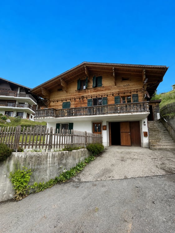 7-Zimmer-Chalet in Château-d'Oex – CHF 1.5 Mio. unrenoviert | CHF 1.9 Mio. modernisiert 11