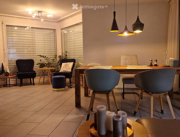Geräumiges 6.5-Zimmer-Reiheneckhaus in ruhiger Lage in Berikon 3