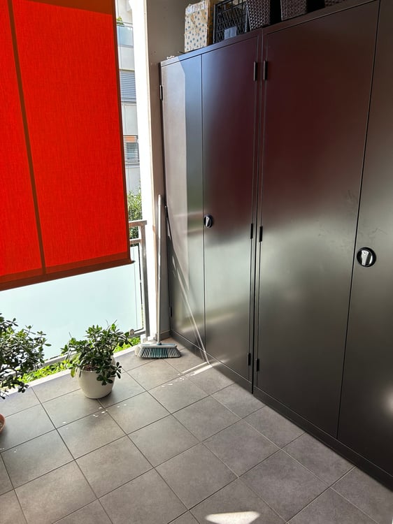 Moderne 4.5-Zimmer-Wohnung mit Balkon und Garage in Opfikon 10