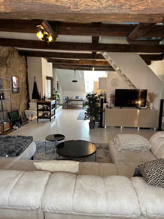 Charmante 3.5-Zimmer-Maisonette-Wohnung in der Altstadt von Aarau 2