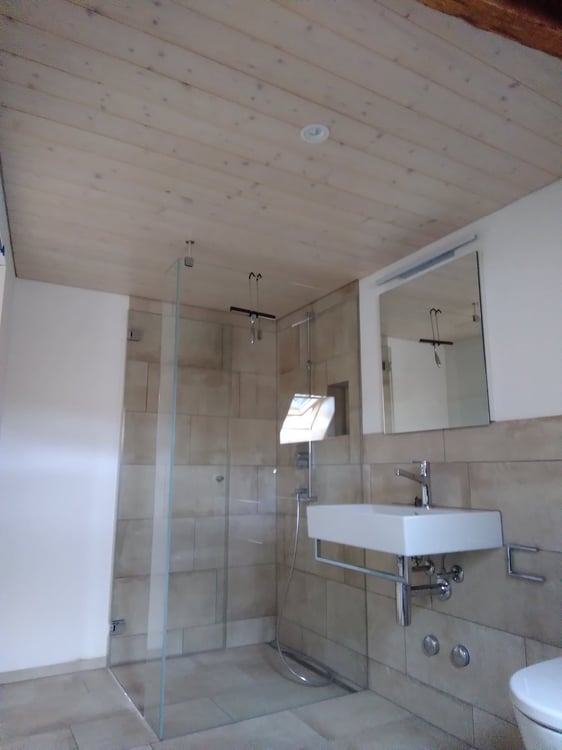 Charmante Dachwohnung in Uznach mit schöner Fernsicht 5