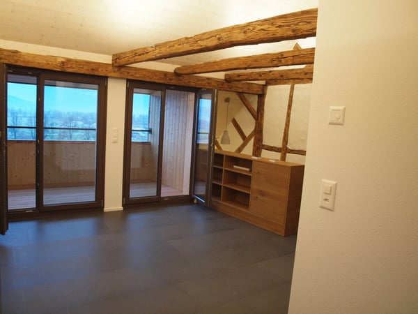 Charmante Dachwohnung in Uznach mit schöner Fernsicht 4