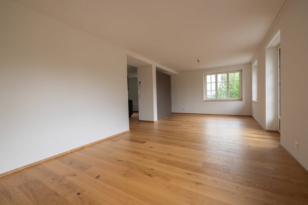 Erstbezug nach Sanierung 3.5 Zimmer-Wohnungen, EG u. OG in charmantem 2‑Familienhaus in Netstal (GL) 4