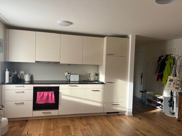 Helle 2.5-Zimmer-Wohnung mit Balkon in Kreuzlingen – ab sofort verfügbar! 2