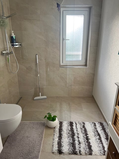 Helle 2.5-Zimmer-Wohnung mit Balkon in Kreuzlingen – ab sofort verfügbar! 3