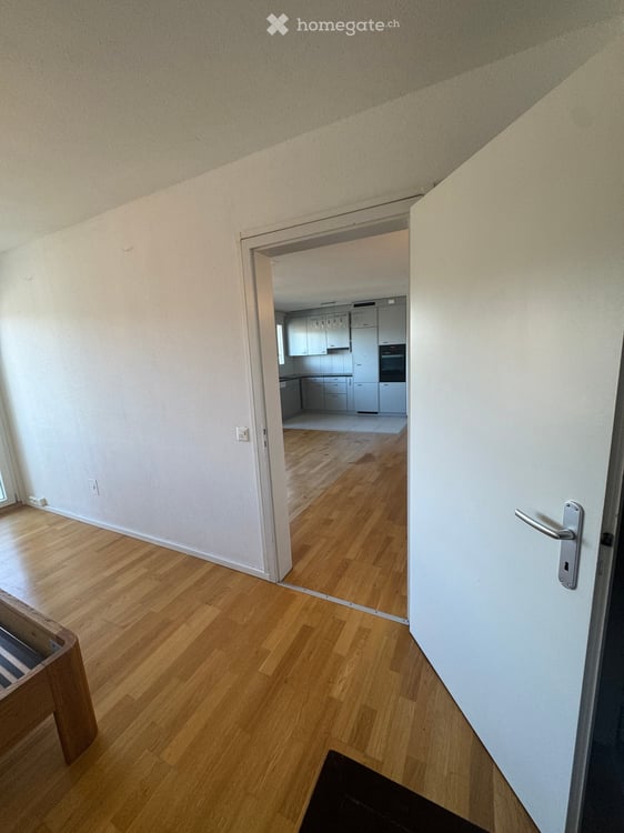 Helle 3.5-Zimmer-Wohnung im 10. Stock mit Balkon und toller Aussicht in Bern 18