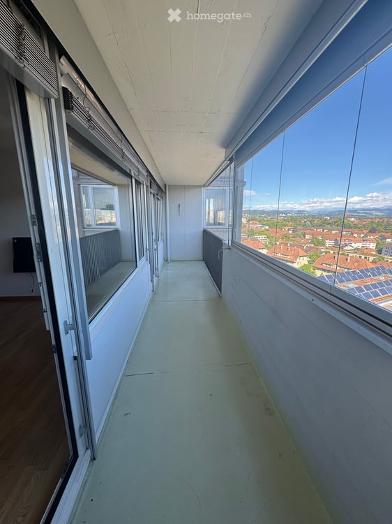 Helle 3.5-Zimmer-Wohnung im 10. Stock mit Balkon und toller Aussicht in Bern 17
