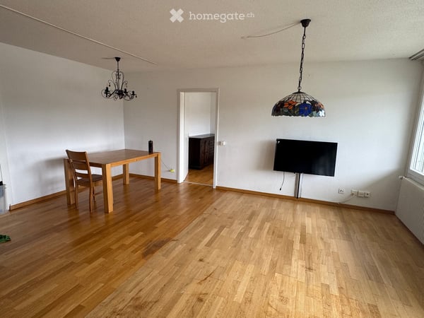 Helle 3.5-Zimmer-Wohnung im 10. Stock mit Balkon und toller Aussicht in Bern 9