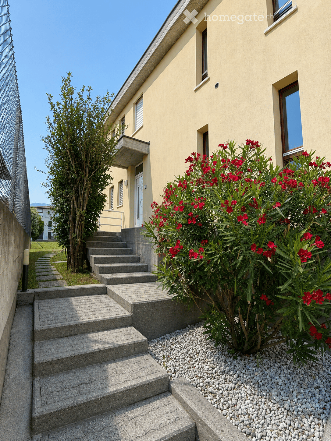 Apartment · 4.0 rooms