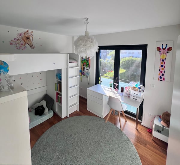 Spacious Family Villa with Private Garden in Coppet 9