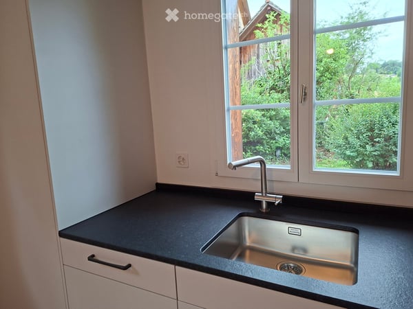 Charmantes 6.5-Zimmer-Doppeleinfamilienhaus in ruhiger Lage von Mettmenstetten 7