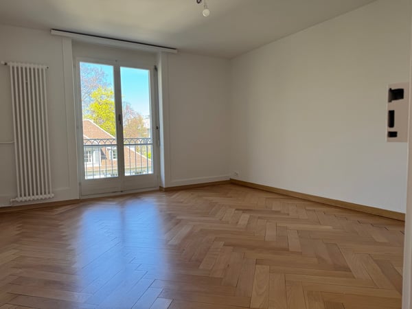 Charmante, sonnige 3-Zimmer-Wohnung mit Balkon nähe Kreuzplatz – Wohnen mit Stil 8