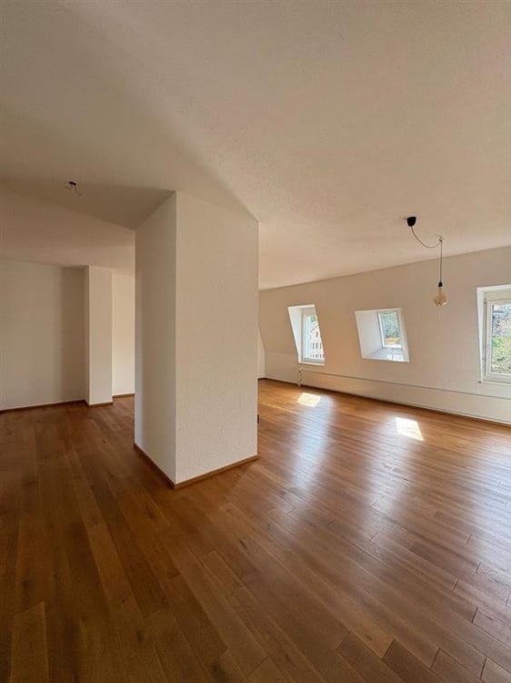Charmante 3.5-Zimmer-Wohnung in Enge – sofort verfügbar 4