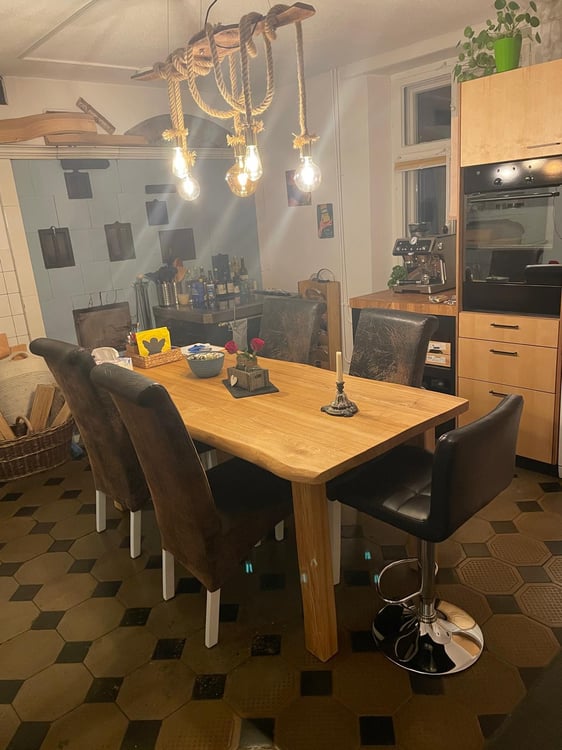 Charmante 6-Zimmer-Altbauwohnung im Herrschaftsstockwerk des alten Amtshauses von Embrach 5