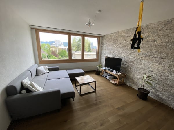 Neu renovierte 4,5 Zimmer Maisonettewohnung  befristet zu vermieten  vom 23.Juli - 15.Oktober 2026 4