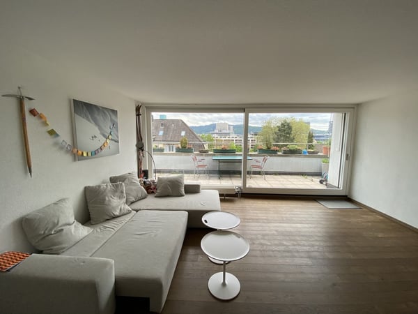Neu renovierte 4,5 Zimmer Maisonettewohnung  befristet zu vermieten  vom 23.Juli - 15.Oktober 2026 6
