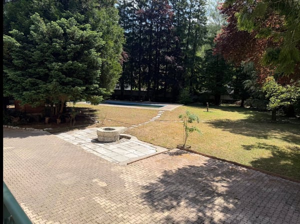 Genève a 50 min maison de caractère de 9 pièces à Nantua avec piscine et grand jardin 3